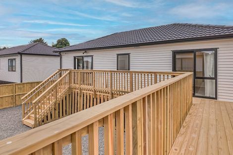 Photo of property in 17 Lane Road, Weymouth, Auckland, 2103