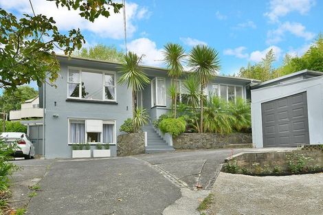 Photo of property in 16 Forrest Hill Road, Forrest Hill, Auckland, 0620