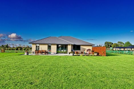 Photo of property in 83 Watt Road, Otatara, Invercargill, 9879