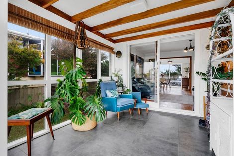 Photo of property in 17d Manu Crescent, Upper Vogeltown, New Plymouth, 4310