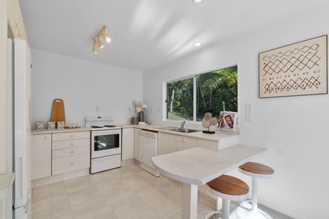Photo of property in 14 Rimu Rise, Albany, Auckland, 0632