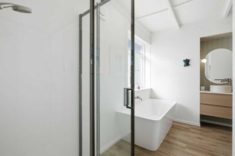 Photo of property in 167 Williams Street, Cambridge, 3434