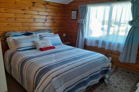 Photo of property in 26 Cranberry Place, Bucklands Beach, Auckland, 2012