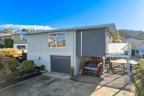 Photo of property in 81 Gilkison Street, Halfway Bush, Dunedin, 9010