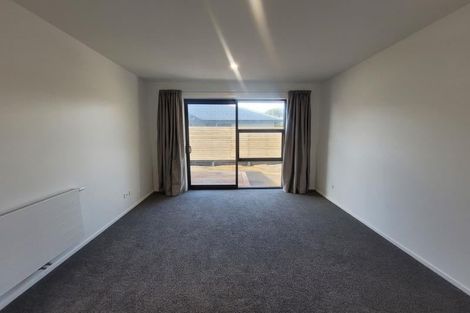 Photo of property in 6 Te Ara O Ngakeiha, Fitzroy, New Plymouth, 4312