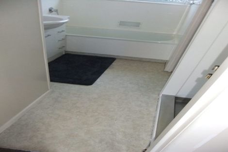 Photo of property in 8b Macmurdo Avenue, Glenview, Hamilton, 3206