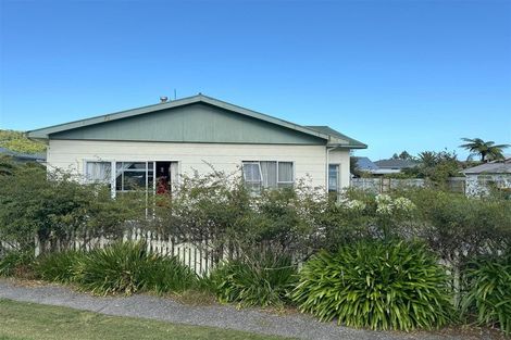Photo of property in 22 Marsden Road, Greymouth, 7805
