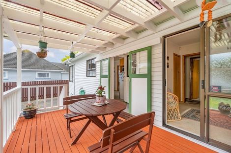 Photo of property in 64 Coast Road, Wainuiomata, Lower Hutt, 5014