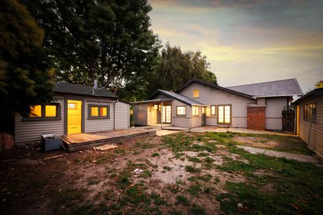 Photo of property in 374 College Street, Hokowhitu, Palmerston North, 4410
