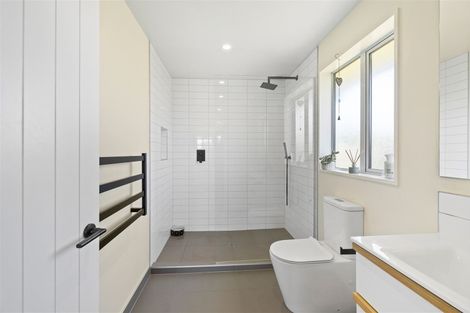 Photo of property in 15 Full Moon Lane, Rolleston, 7614