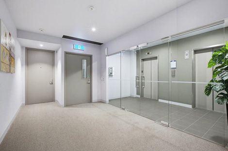 Photo of property in Gerondis Bldg Apartments, 201/60 Willis Street, Wellington Central, Wellington, 6011