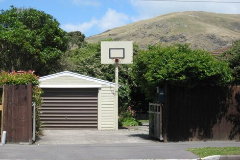 Photo of property in 32 Campbell Street, Sumner, Christchurch, 8081