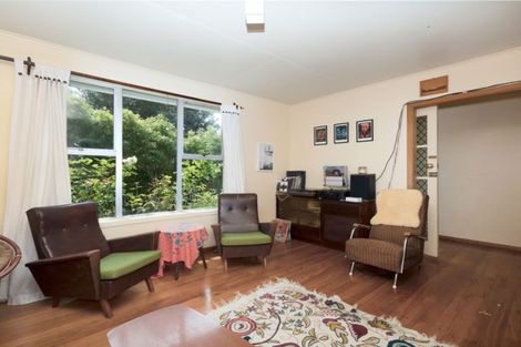 Photo of property in 2 Owhiti Street, Titahi Bay, Porirua, 5022