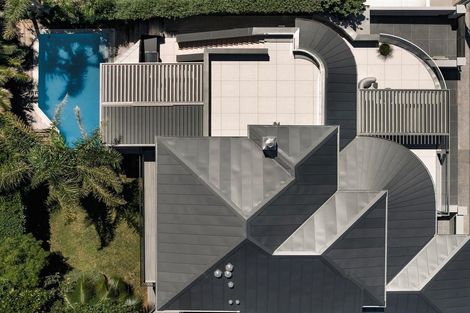 Photo of property in 1/60 Milford Road, Milford, Auckland, 0620