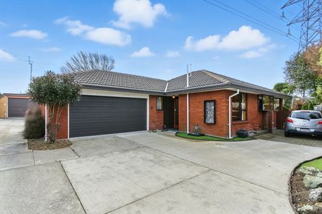 Photo of property in 1/12 Algie Place, Avonhead, Christchurch, 8042