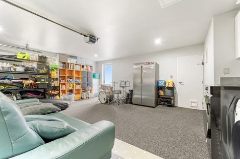 Photo of property in 18 Bella Vista Drive, Gulf Harbour, Whangaparaoa, 0930