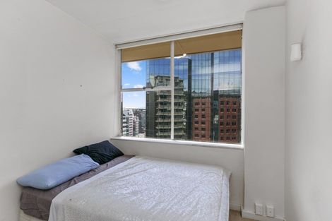 Photo of property in Terrace Tower Apartments, 10a/126 The Terrace, Wellington Central, Wellington, 6011