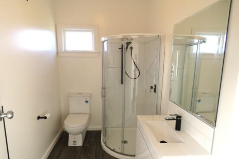 Photo of property in 25 Harrow Street, Phillipstown, Christchurch, 8011