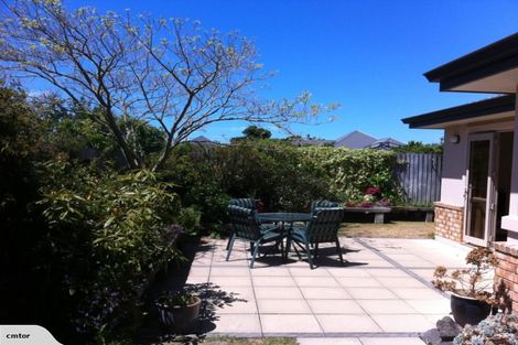 Photo of property in 183 Estuary Road, South New Brighton, Christchurch, 8062