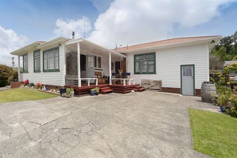 Photo of property in 50 Kiwi Road, Taihape, 4720