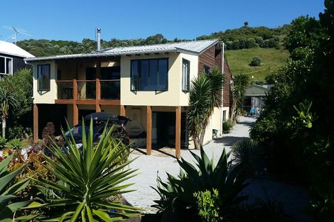 Photo of property in 57 Moana Road, Okitu, Gisborne, 4010