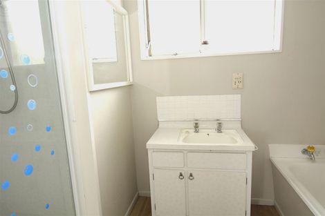 Photo of property in 2/24 Chilton Drive, Mairehau, Christchurch, 8052