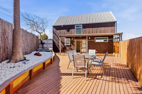 Photo of property in 4 Salmond Street, Halfway Bush, Dunedin, 9010