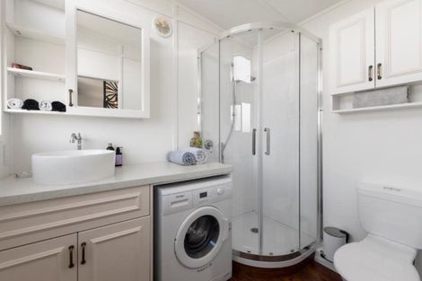 Photo of property in 184 Paetawa Road, Peka Peka, Waikanae, 5391