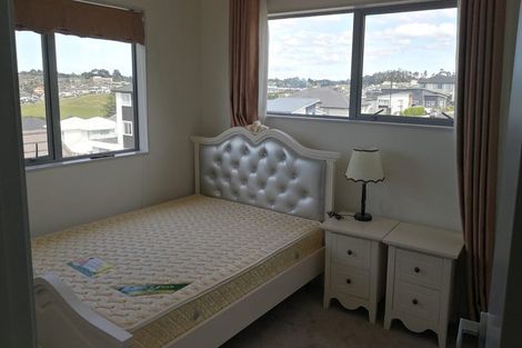 Photo of property in 18 Carpenter Lane, Silverdale, 0932