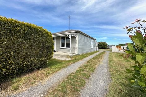 Photo of property in 56 James Street, Balclutha, 9230