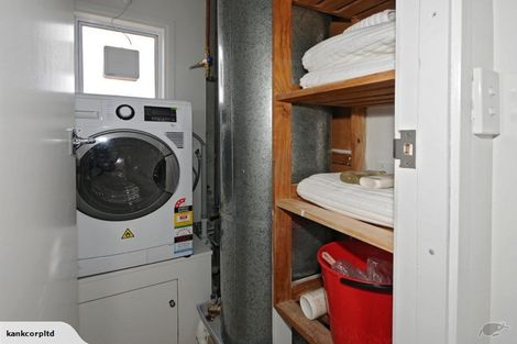 Photo of property in 9/2 Oriental Terrace, Mount Victoria, Wellington, 6011