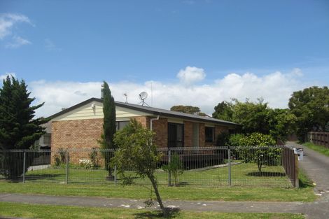 Photo of property in 29 Kopara Place, Clendon Park, Auckland, 2103