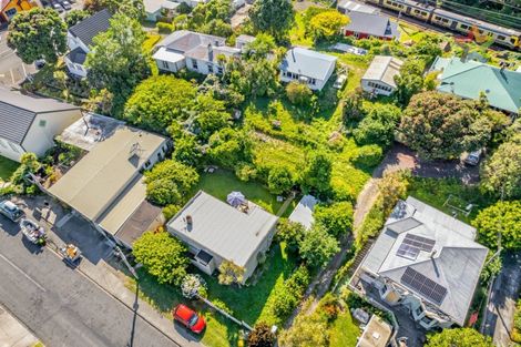 Photo of property in 15 Beach Road, Paekakariki, 5034