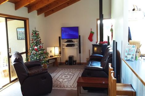 Photo of property in 57 Moana Road, Okitu, Gisborne, 4010