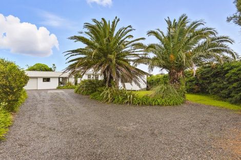 Photo of property in 5 Norna Grove, Waikawa Beach, Manakau, 5573