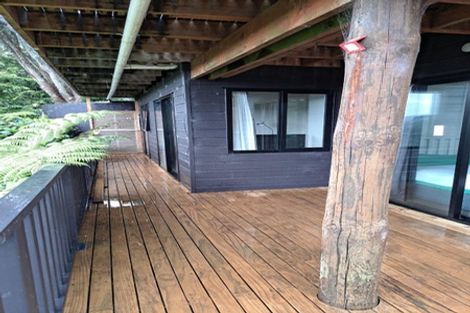 Photo of property in 20-22 Austin Road, Greenhithe, Auckland, 0632