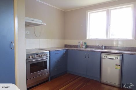 Photo of property in 4 Liston Crescent, Hillcrest, Hamilton, 3216