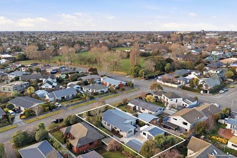 Photo of property in 5 Birkenhead Street, Avonhead, Christchurch, 8042