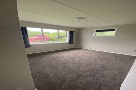 Photo of property in 216a Waddington Drive, Naenae, Lower Hutt, 5011