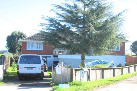Photo of property in 1 Dreadon Road, Manurewa, Auckland, 2102