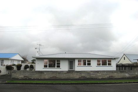 Photo of property in 37 Green Avenue, Levin, 5510