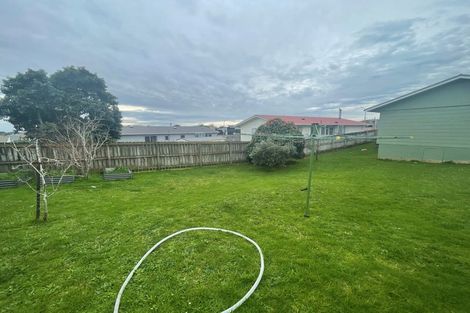 Photo of property in 11 Villa Place, Bell Block, New Plymouth, 4312
