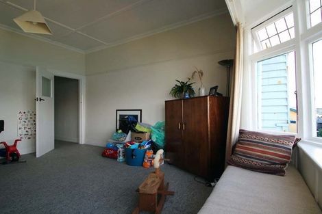 Photo of property in 4/39 Grafton Road, Roseneath, Wellington, 6011