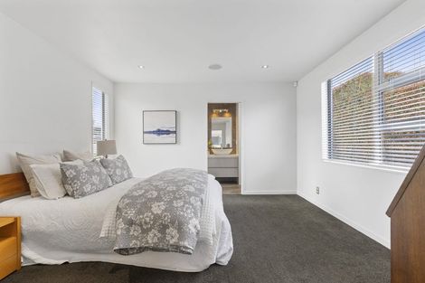 Photo of property in 38 Takutai Avenue, Bucklands Beach, Auckland, 2012