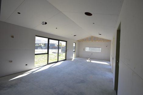 Photo of property in 13 Phoenix Place, Cromwell, 9310