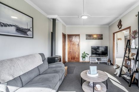 Photo of property in 62 Bullar Street, Grasmere, Invercargill, 9810