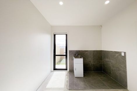 Photo of property in 6a Geordie Street, Henderson, Auckland, 0612