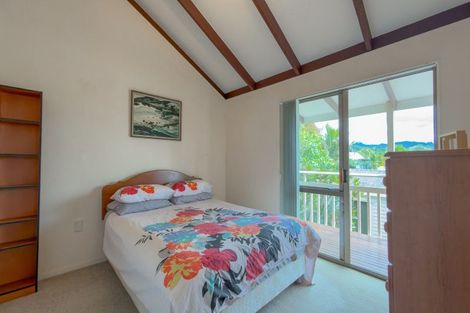 Photo of property in 129 Durrant Drive, Whangamata, 3620