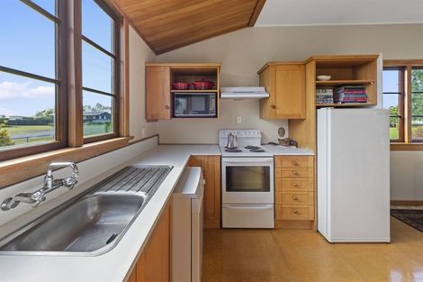 Photo of property in 18 Devon Street, Riversdale, 9776