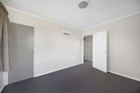 Photo of property in 8-10 Montgomery Avenue, Karori, Wellington, 6012